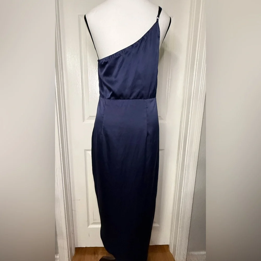 Lulu's‎ Midnight Blue One-Shoulder Cocktail Dress Silky Prom - Picture 7 of 10